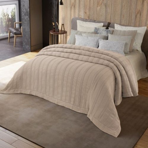 Colcha Donia de Ikaya en color beige para c180 270x270cm