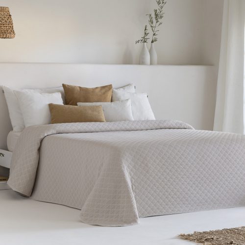 Colcha Jacquard Reversible Medellín de Sandeco en color beige c150 250x270 y 2 fundas de cojín de 50x70cm